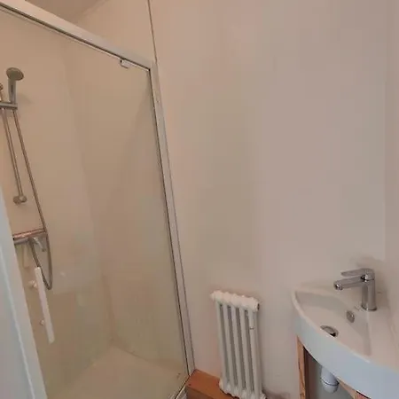 Joli Avec Balcon Apartament Caen